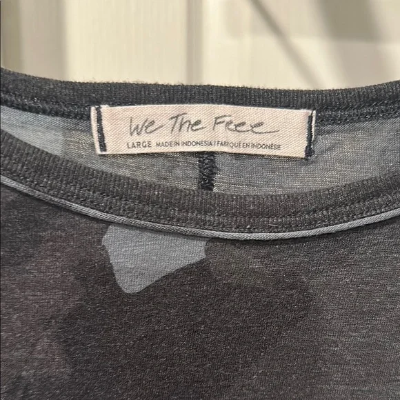 We The Free Camouflage Short Sleeve Tee - Black and Gray - Picture 6 of 8